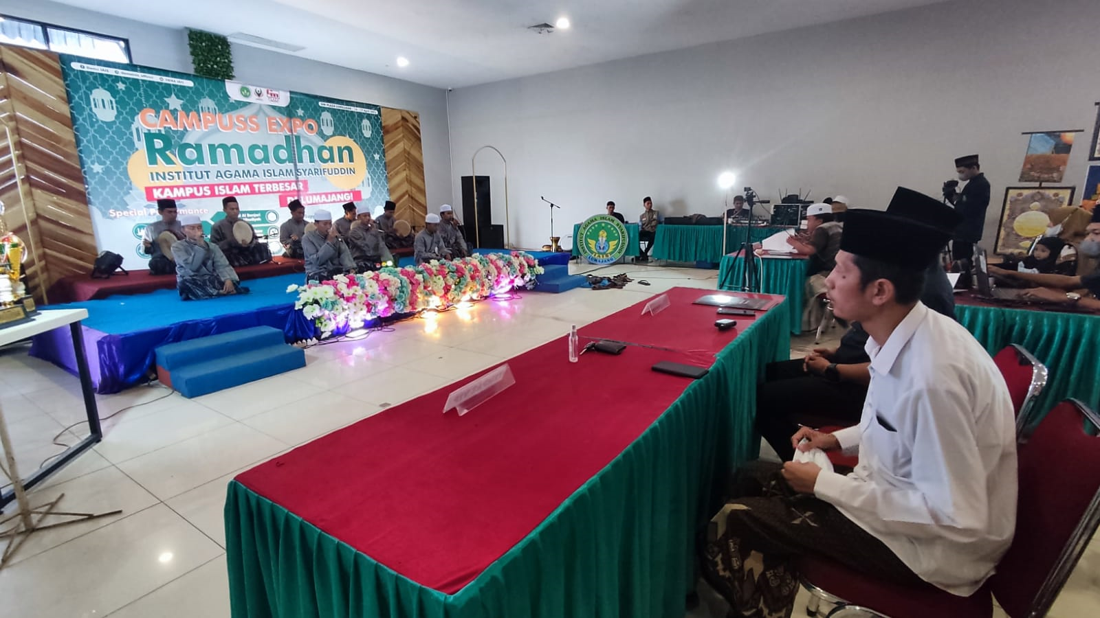 Ketua Yayasan Ponpes Syarifuddin Hadir ke Campus Expo IAIS