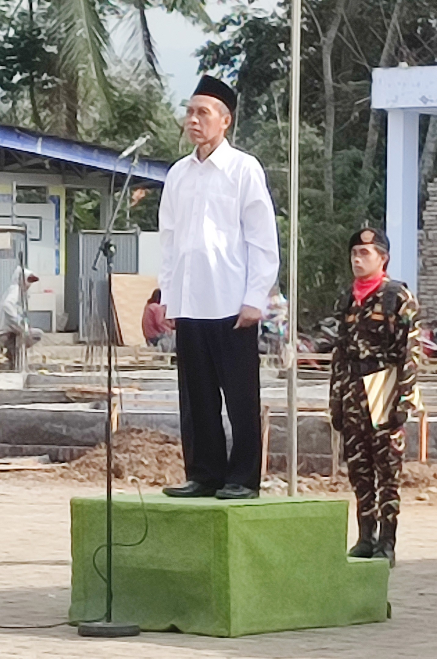 PERANG MELAWAN DIRI SENDIRI