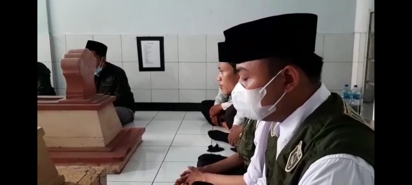 SOLID IAI Syarifuddin Ziarah ke Makam Kyai Syarif dan KH. Adnan Syarif