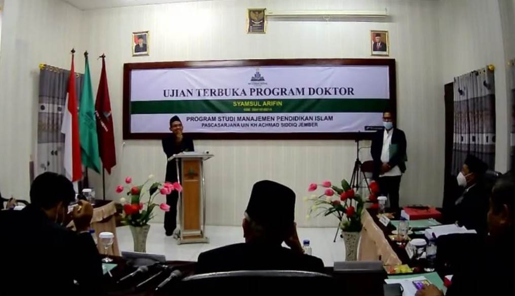 Syamsul Arifin Kaprodi PAI IAI Syarifuddin Lumajang Bergelar Doktor