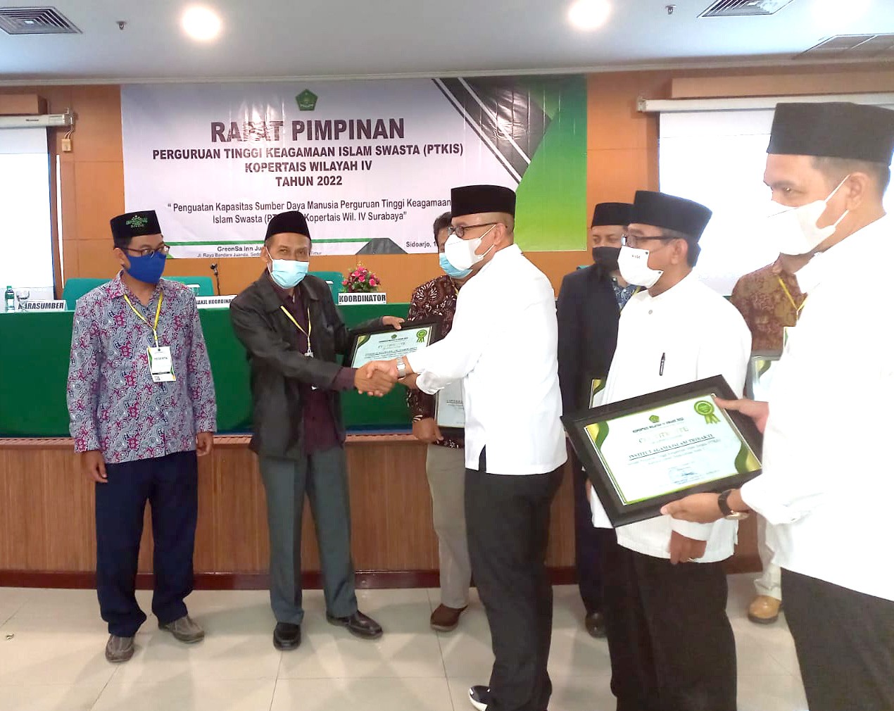 IAI SYARIFUDDIN TERIMA PENGHARGAAN KATEGORI JURNAL TERAKREDITASI SINTA 2 TAHUN 2022